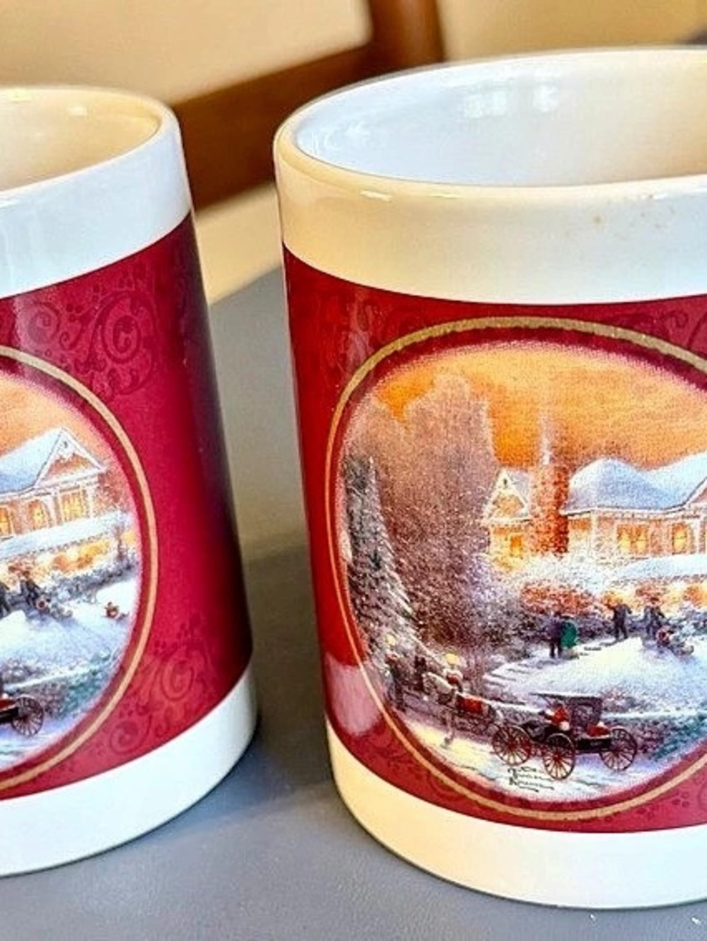 Thomas Kinkade Victorian Christmas II Mugs Set of 2 Red & White